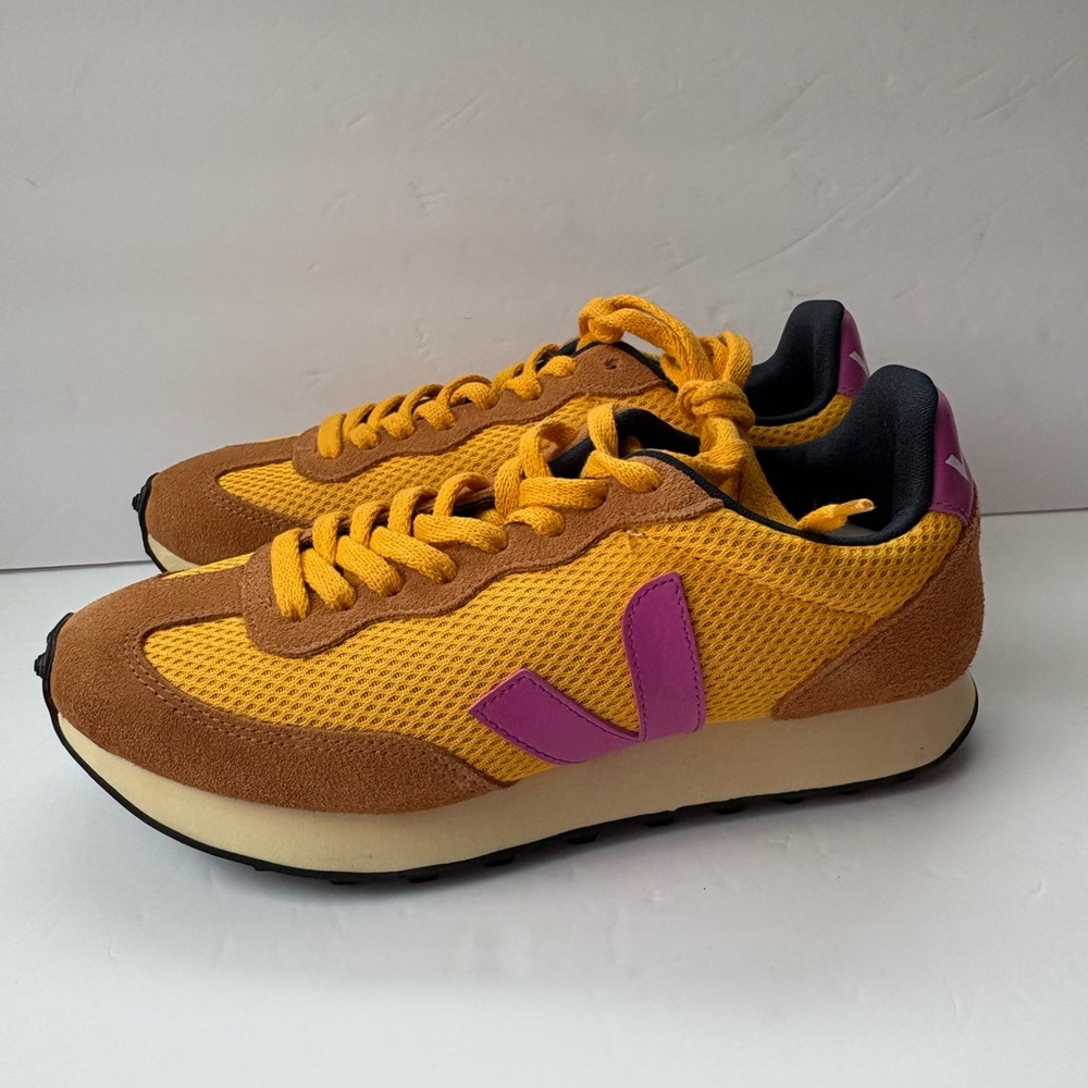 NWOT Veja Rio Branco Sneakers Size 8 - Picture 7 of 13